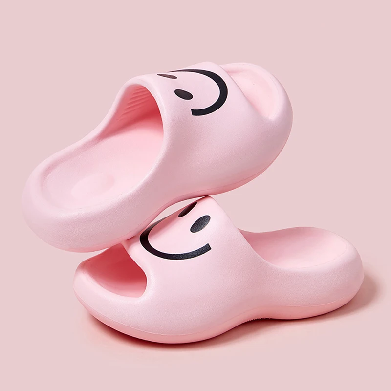 Thick Platform Cartoon Smile Slippers Women 2024 Summer Eva Soft Sole Indoor Slides Woman Flat Non Slip Bathrooom Home Slippers