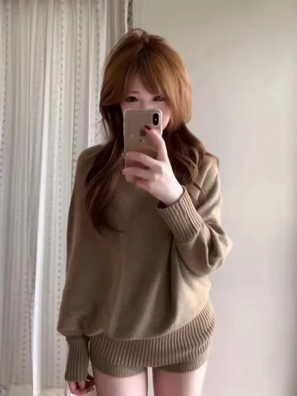 

Laid-back Style Knitted Sweater Shorts Two-piece Set Spring Fashionable Casual Comfortable High Waist Cotton Inner Material