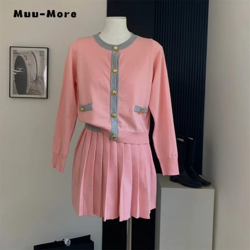 Korean Skirt Suit 2023 Fall Two Piece Set Women Crewneck Single Breasted Cardigan Pleated Mini Skirts Knitting Skirt Outfit