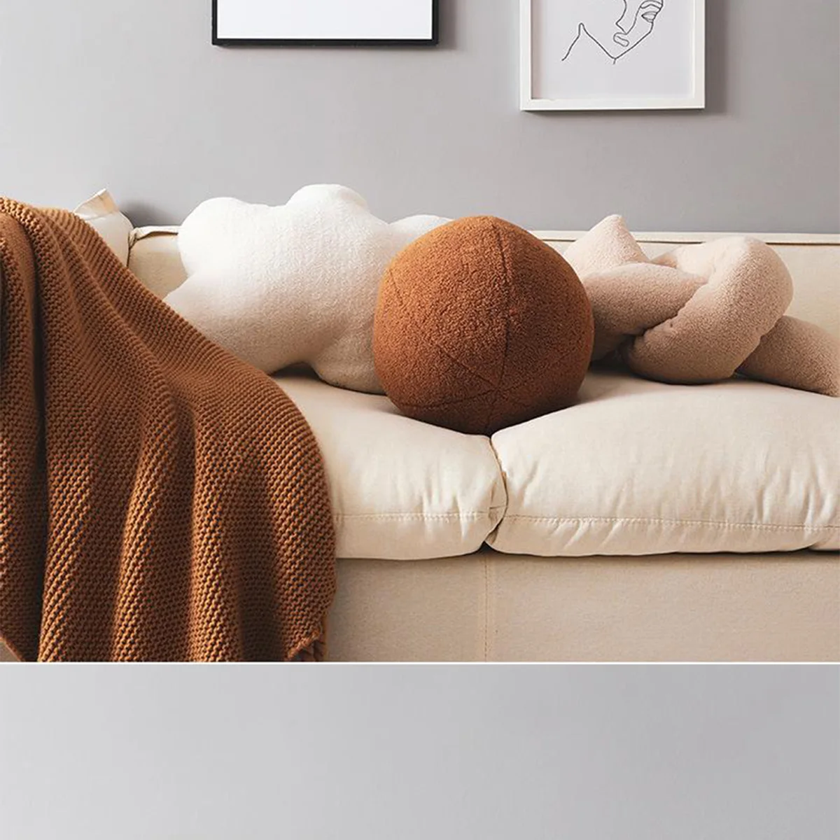 1 Stück Kugelförmiges Plüschkissen, Niedliches Weiches Rückenkissen, Dekoratives Kissen für Zuhause, das Komfort und Stil zum Sofa oder Zimmer verleiht. – Detail 3
