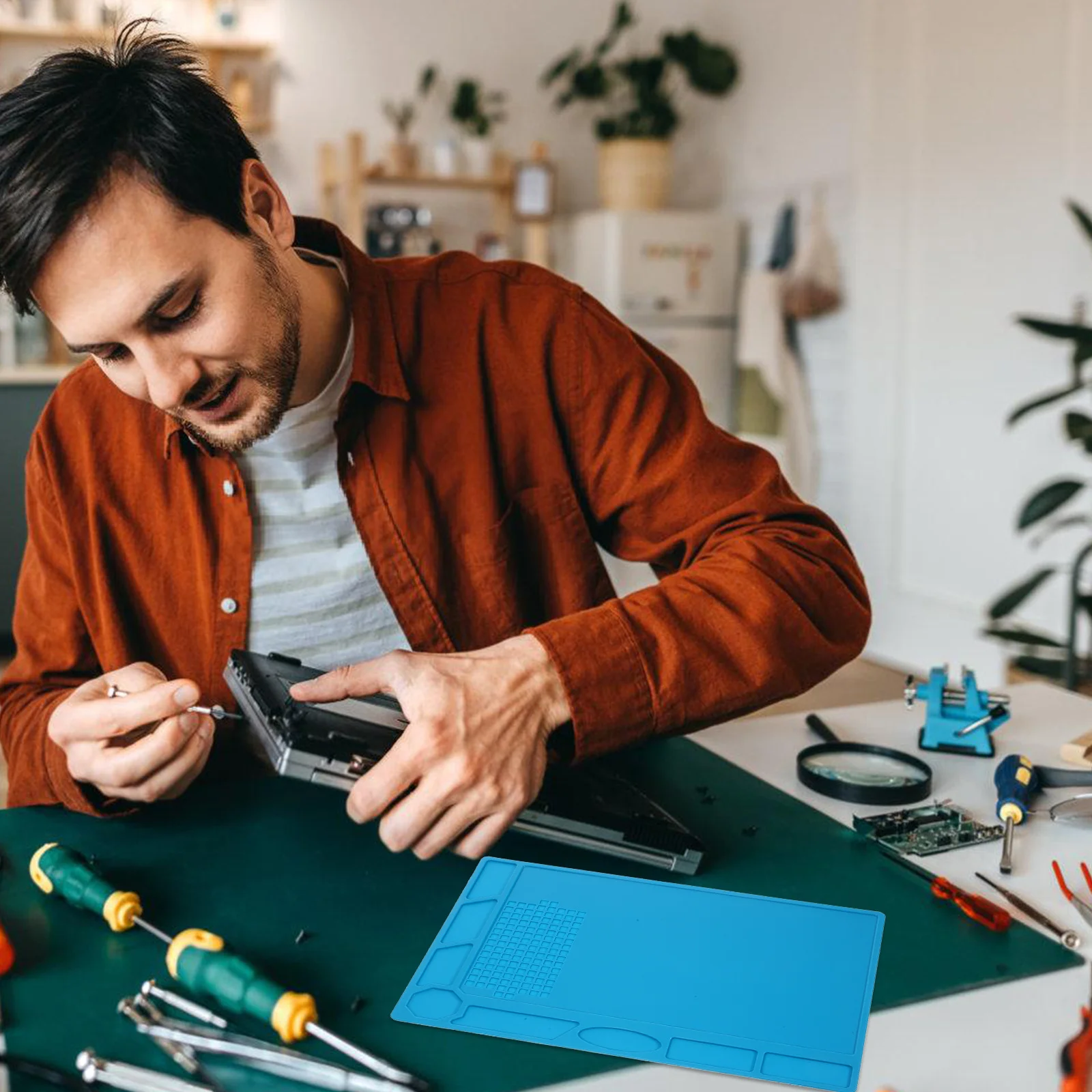 

Soldering Mat Heat Resistant Large Workbench Mat for Reliable Protection and Parts Organization Soldering Tools