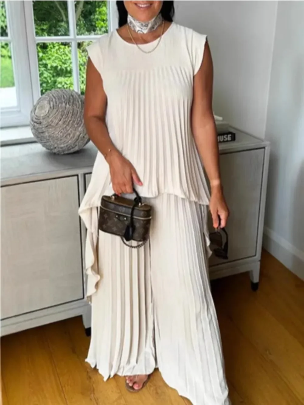 

Summer Fashion Pleated Two Piece Set Women Casual Style Sleeveless Irregular Top Wide Leg Pants Pleated Two Piece Set Women