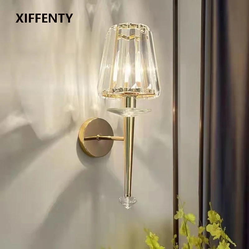 Modern Indoor Wall Light LED Short Wall Light for Bedroom Bedside Living Room Dining Room Background Wall Decorative Light