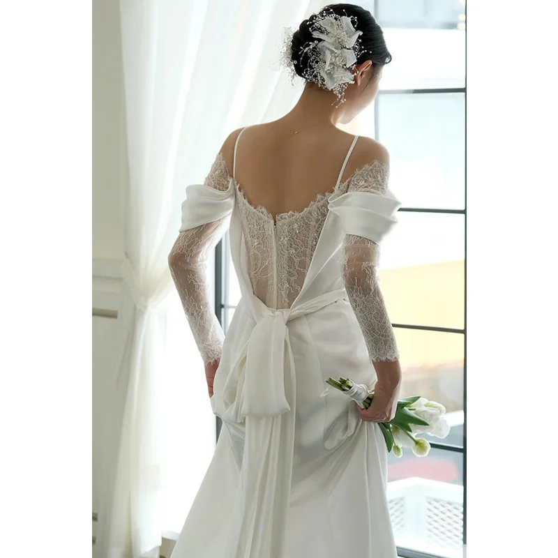 

Women's French Simple Satin Lace High Split Wedding Dress Elegant Spaghetti Strap Ball Gown