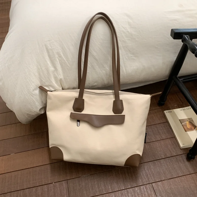 

Minimalist Large Tote Bag for Women Trendy Canvas Versatile Commuting Bag Casual and Simple Shoulder Bag Spacious and Stylish