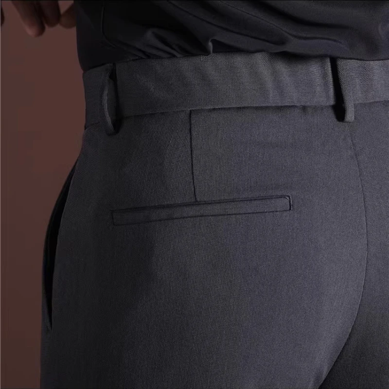 กางเกงกันรอยพับฤดูใบไม้ร่วง-ฤดูหนาว |   Tailored Slim Leg เอวยืดได้ กางเกงทรงสลิมผู้ชาย 9 จุด ใหม่สําหรับฤดูใบไม้ร่วงและฤดูหนาว