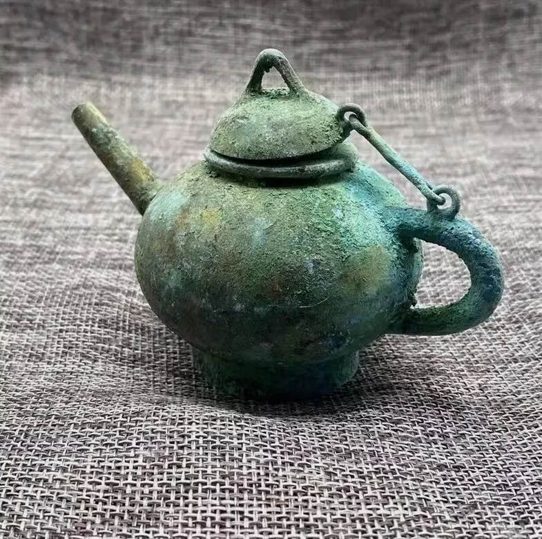 China Copper From rural Collection,Old Bronze teapot Be unearthed Utensils