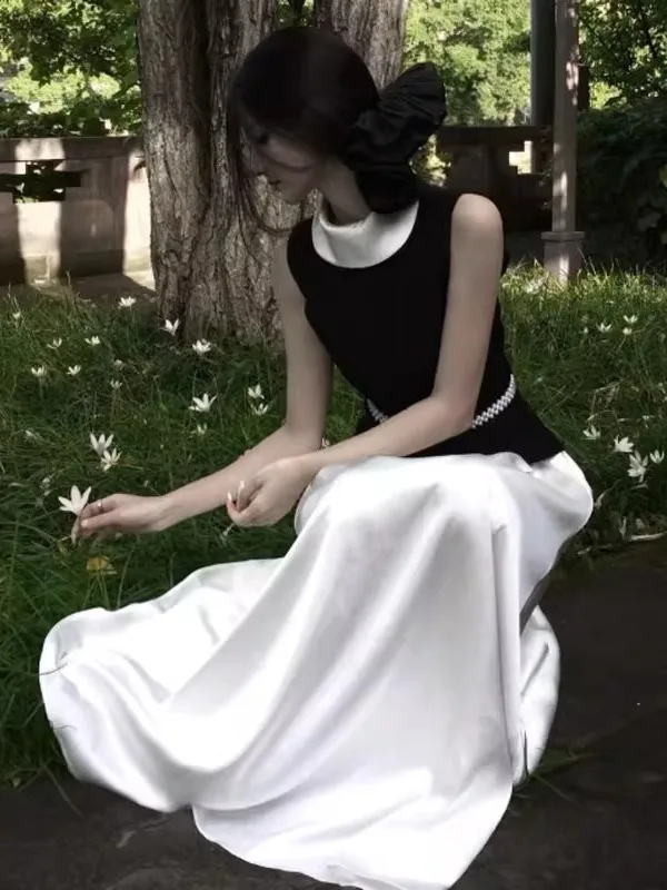 

Korean Style Fashionable Top And Skirt Set Comfortable Long Sleeve round Neckline Cotton Blend mid Waist A-Line Silhouette