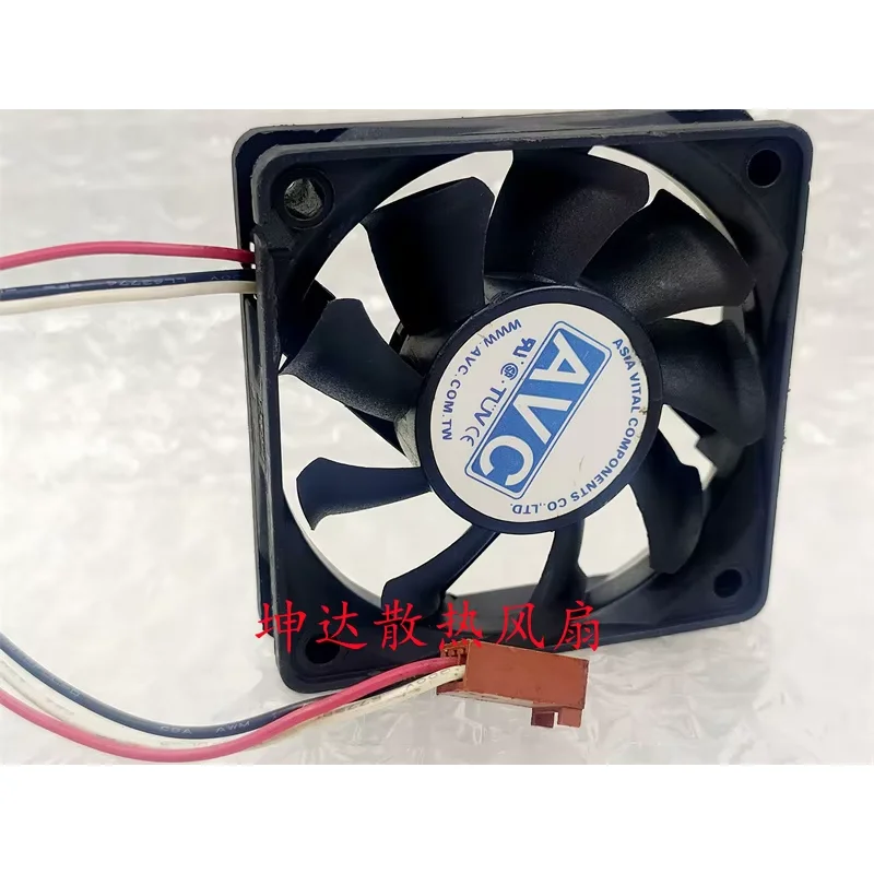 AVC C6015B12LY DC 12V 0.15A 60x60x15mm 3-Wire Server Cooling Fan