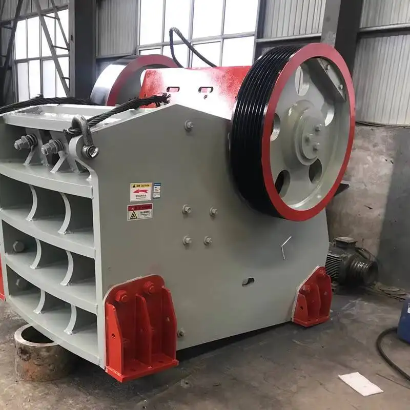 أحجار التعدين الصغيرة كسارة الفك المتنقلة الذهب نهر الحصى الكالسيت الحديد خام البازلت كبير