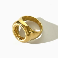 Peri'sbox New Solid 18K Pvd Plated Chunky Statement Round Circle Ring for Womem Stainless Steel Free Tarnish Jewelry Wholesale