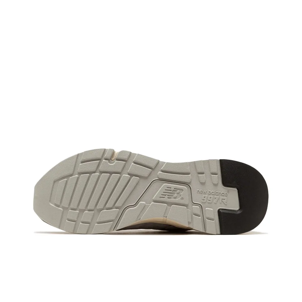 حذاء جري كاجوال New Balance NB 997R Retro، متعدد الاستخدامات ومتين ومنخفض القطع للرجال والنساء، رمادي ظل.