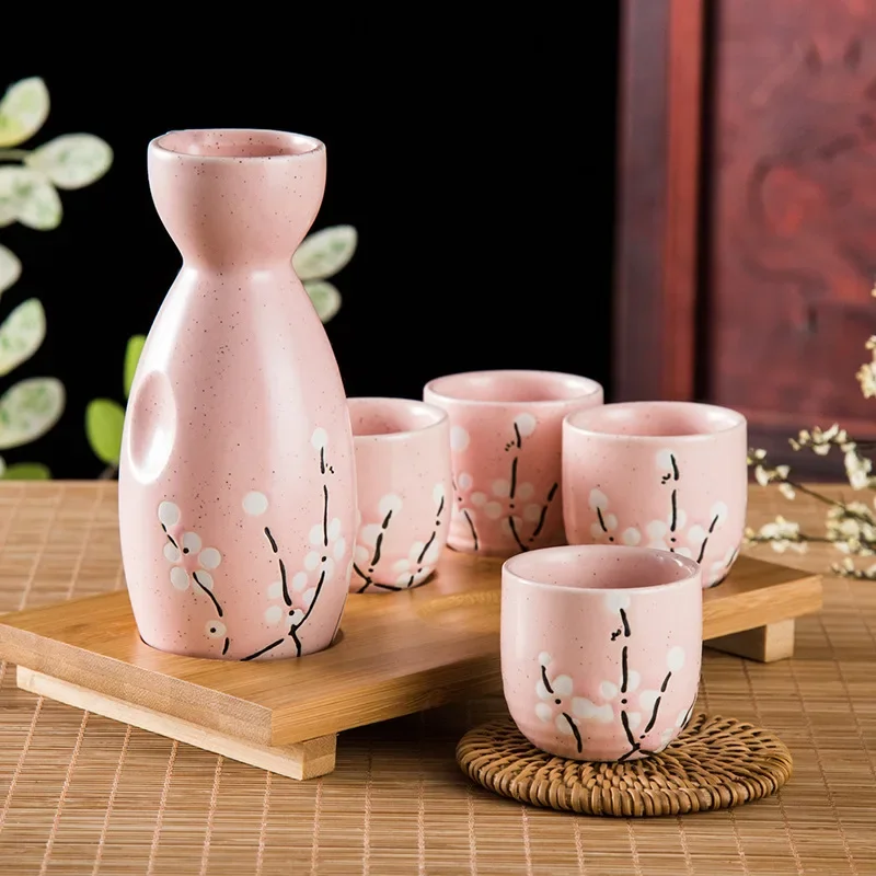 Japanese Sake Pot Wine Glasses Japanese Style Hand-painted Sake Utensils Four Cup Set Ceramic Wineware and Cups