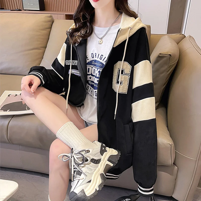 

Бейсбольные куртки женские светло-голубые весенние из софтшелла средней длины, теплые, ветрозащитные, элегантные, для вечеринок, приталенные, в авиационном стиле, в полоску, ретро