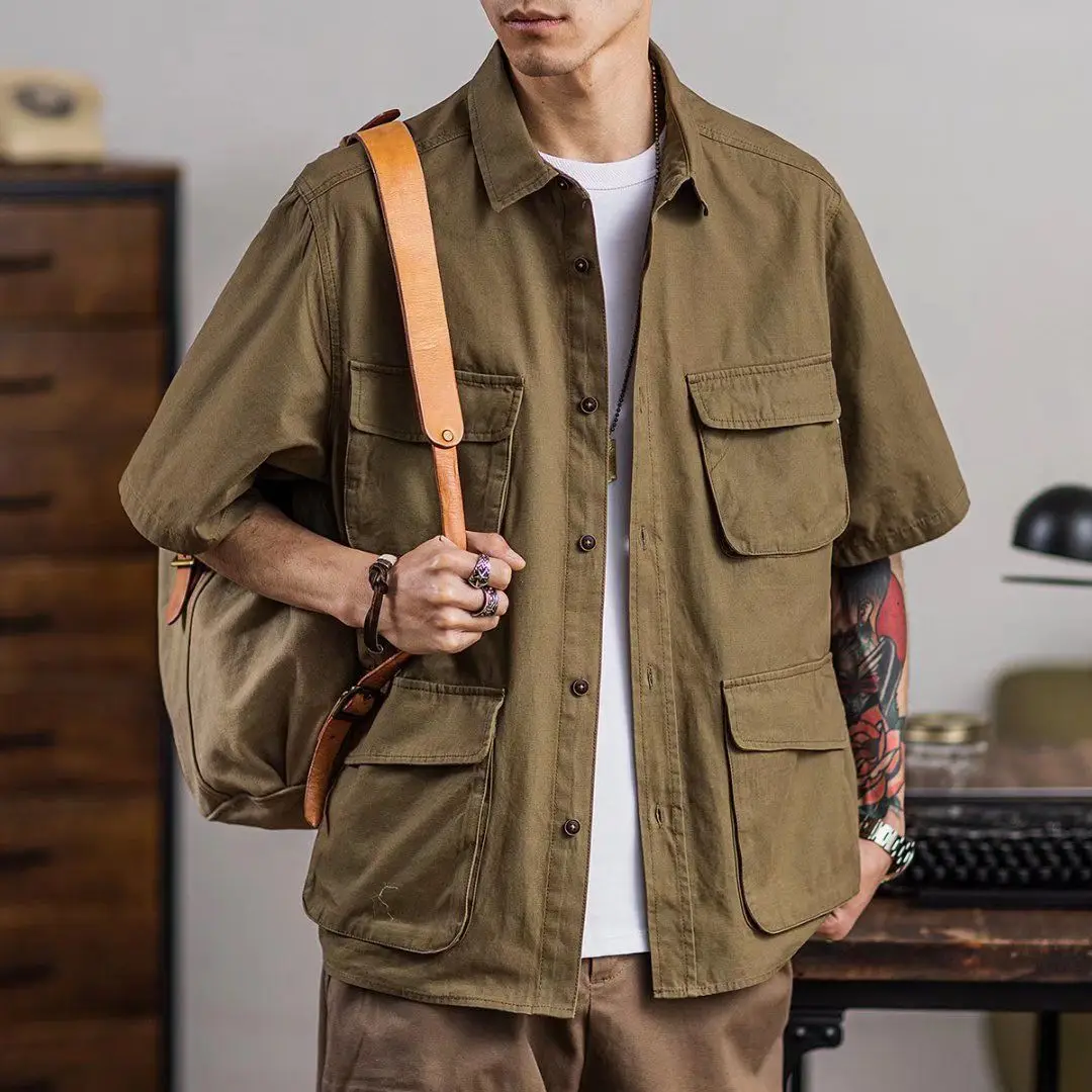 Khaki Loose Tooling Multi-pocket Short Sleeve Shirt Men Safari Style 2022 Summer Button Up Shirt Casual Shirt Men American Tops