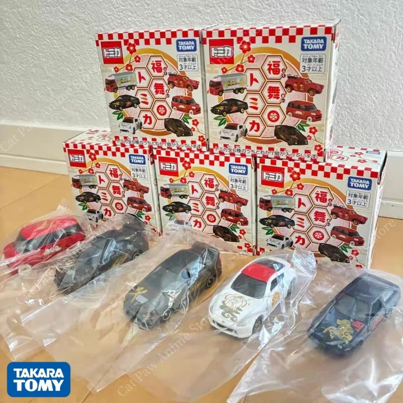 

Коллекционная модель автомобиля Tomica Diecast 2026, лимитированная серия к Новому году, сюрприз-бокс, бронированный, подвижный, с золотым узором, для декора