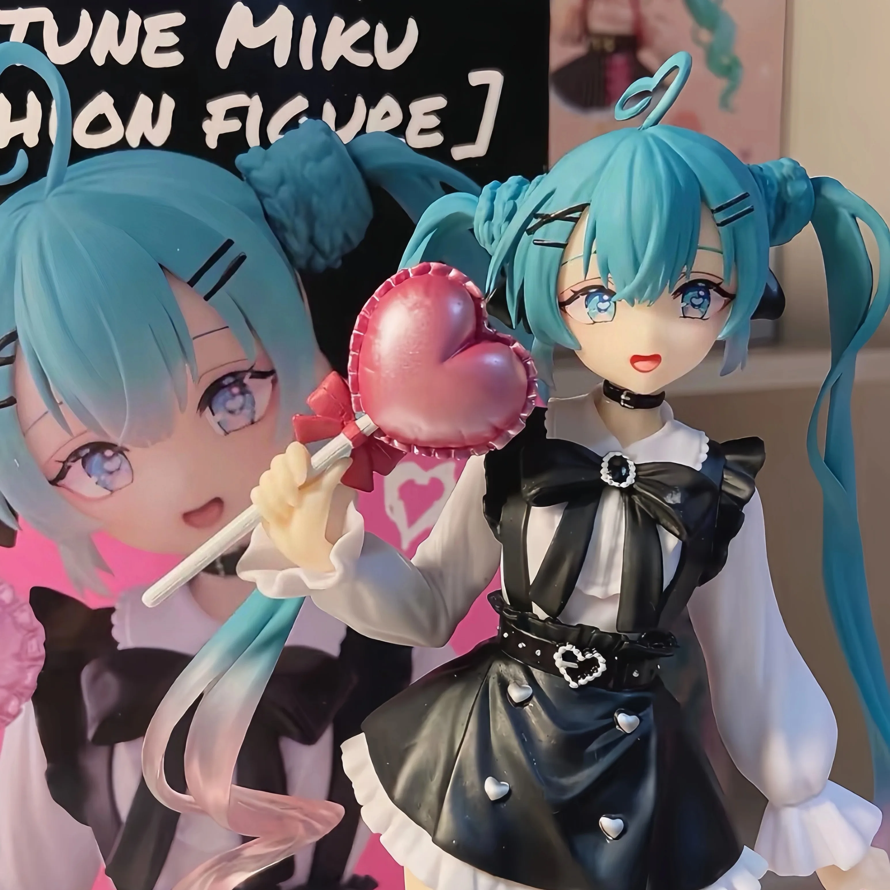 Hot Kawaii Girl Hatsune Miku Anime Figure Fashion Subclture Miku Action Figure Christmas Gift PVC Collection Model Doll Toys
