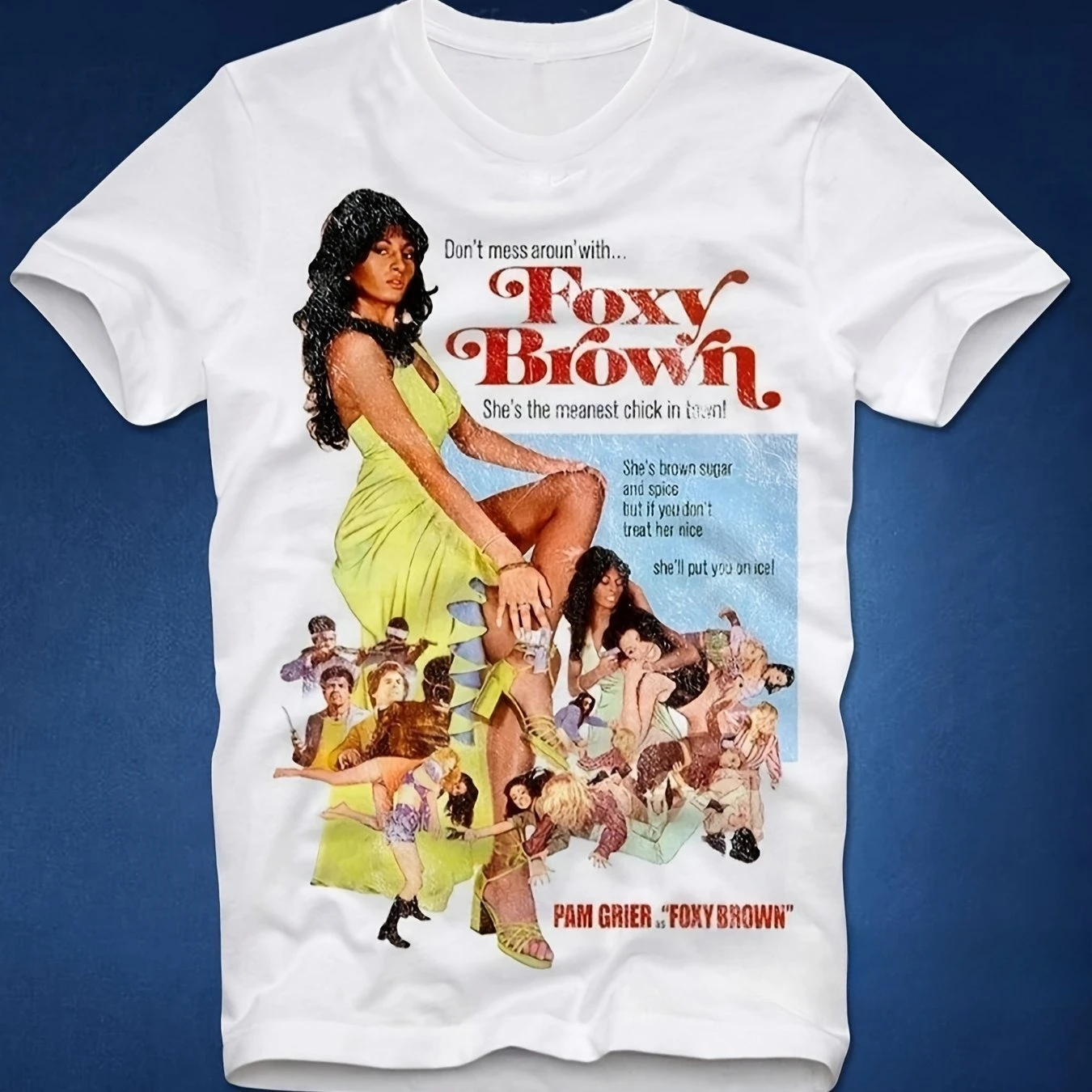 Camiseta con estampado de la película clásica de exploitation de Pam Greer, con los títulos "Fox Brown" y "Coffee" - Camiseta con temática de cine cult retro, ropa de calle para parejas