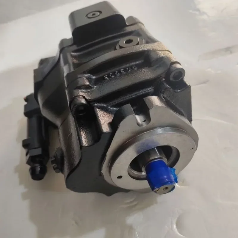 PVM Series Hydraulic Pump PVM018ER02AS02AAA28000000A0A PVM074ER09GS2A315000000AB PVM045ER06CS2A31500000AB Piston Pump 2