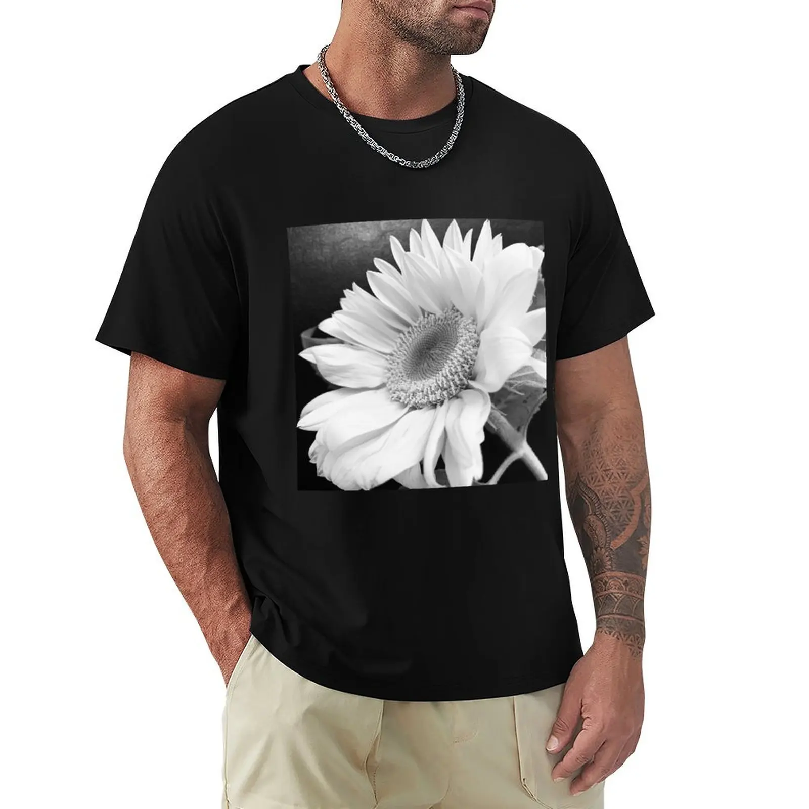 Sunflower black and white close up. T-Shirt Casual Loose Short Sleeve Tee for Men