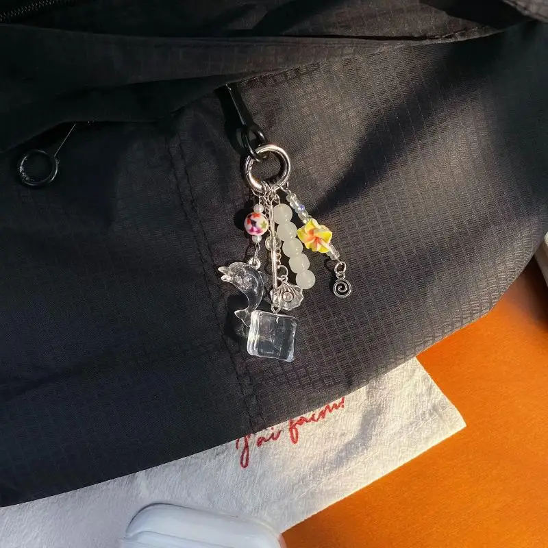 1 Stück süßer Retro-Delfin-Spitzenblumen-Taschenanhänger, Y2K Sommer-Strand-Insel-Ozean-Quasten-Schlüsselanhänger, Handy-Lanyard, Rucksack- und Handtaschen-Dekoration – Detail 8