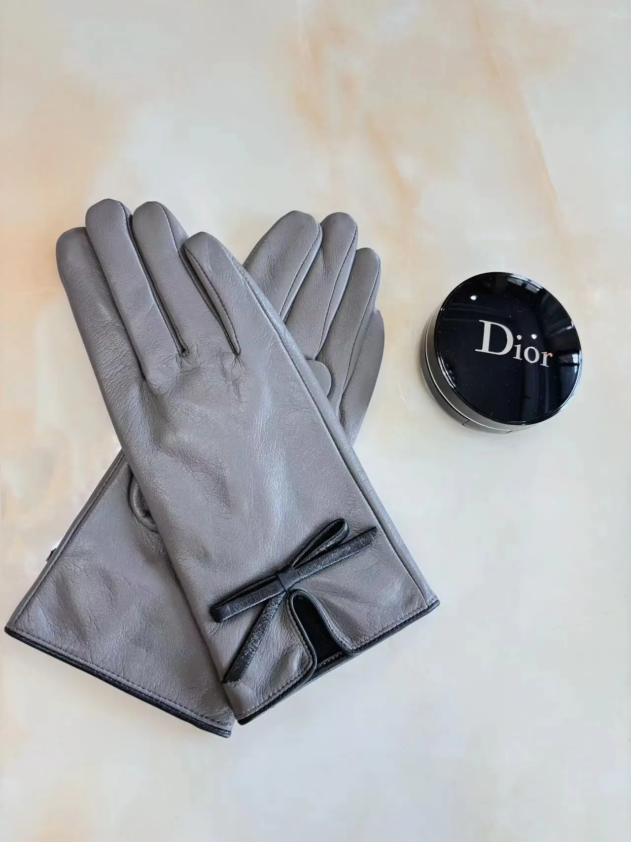 

Women's sheepskin gloves drive soft touch thin