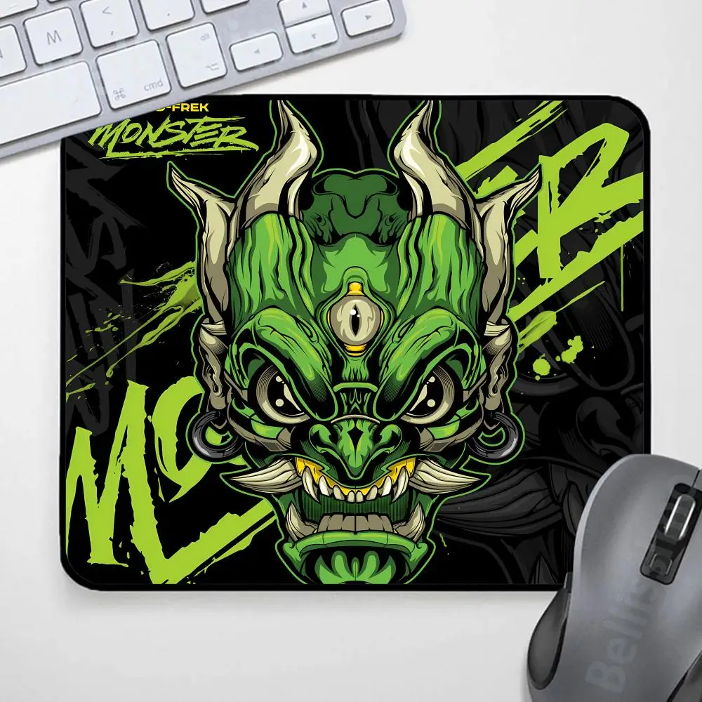 Devil Mecha Speed ​​Mouse Pad 450x400MM E-sports Game Mouse Pad Multiple Thicknesses Available Non-slip Bottom Keyboard Pad