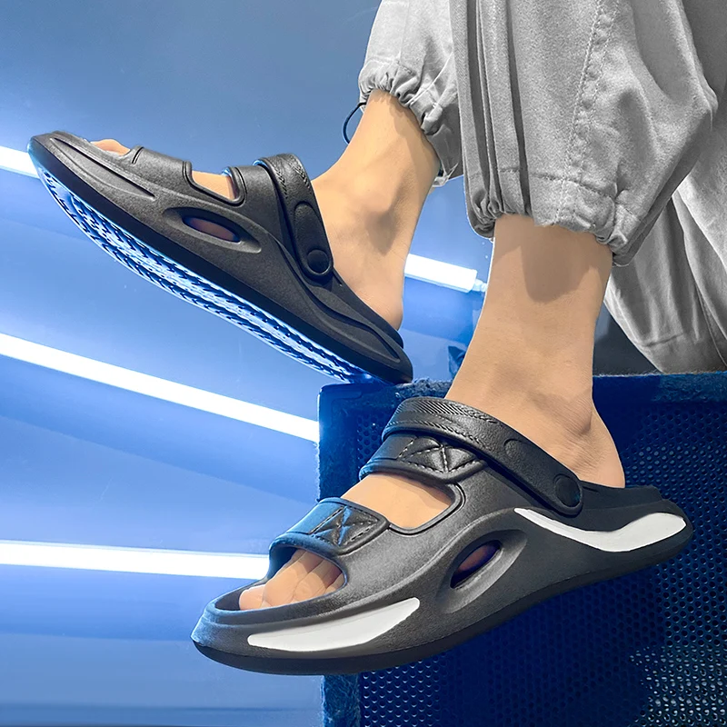 Men's Summer Sandals Sporty Driving Slippers Outdoor Slip-On Water-Resistant Soft-Soled Beach Shoes Trendy Korean Style EVA M...