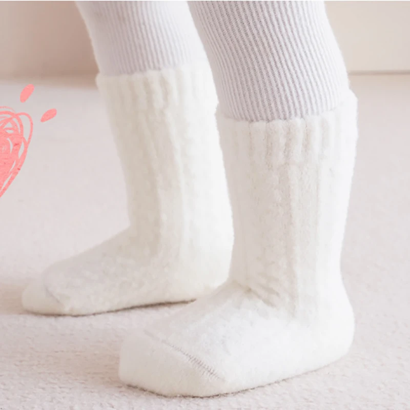 5 أزواج من جوارب الأطفال للخريف والشتاء سميكة مبطنة بالصوف جوارب أطفال ناعمة دافئة متوسطة الأنبوب