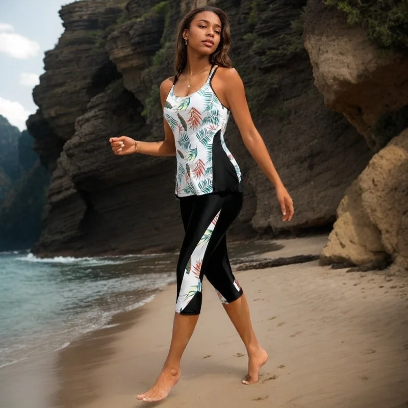 Women Modest 2‑Piece Swimsuit Tropical Leaf Print Tank Top Capris Conservative Sleeveless Beach Swimming Bathing Suit For Ladies