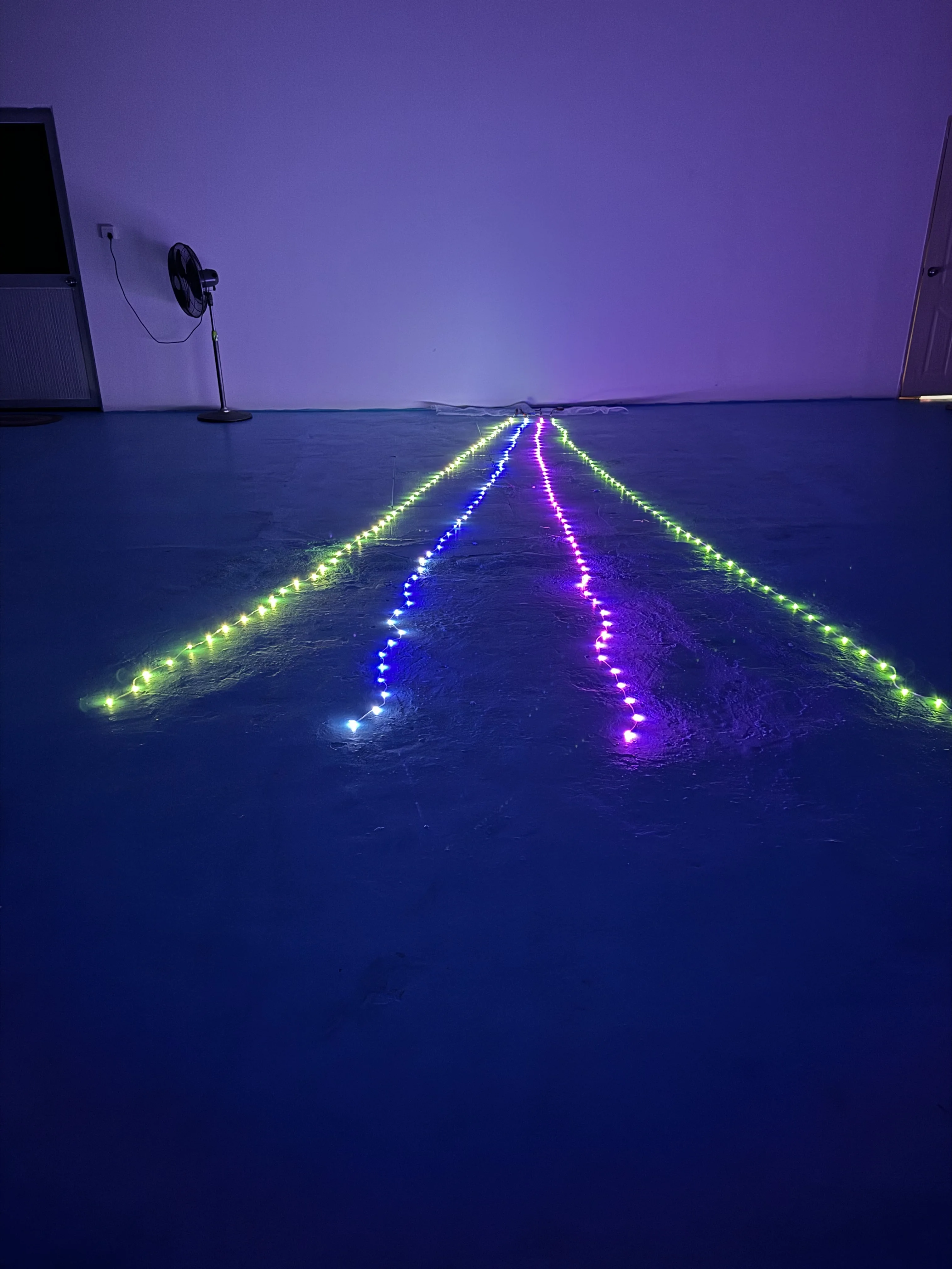 5M 10M LED-Lichterketten zur Liniendekoration Großer Dreieck-LED-Delta-Aufblasdrachen mit Geschwindigkeits- und Farbsteuerung – Detail 8