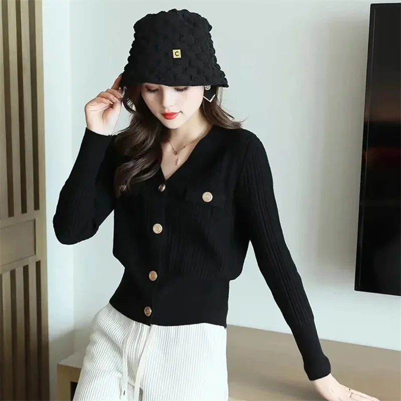 2024 Spring and Autumn New Cashmere Sweater Women\'s V-Neck Knitted Cardigan Loose Long-Sleeved Sweater Beige Top Pink Black