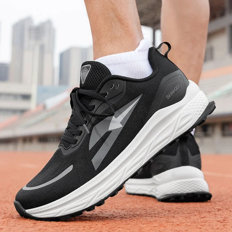 

2026 Luxury Men Walking Jogging Shoe Top Quality Thick Bottom Athletic Running Shoe Designer Anti Slip Walking Shoe 39-45