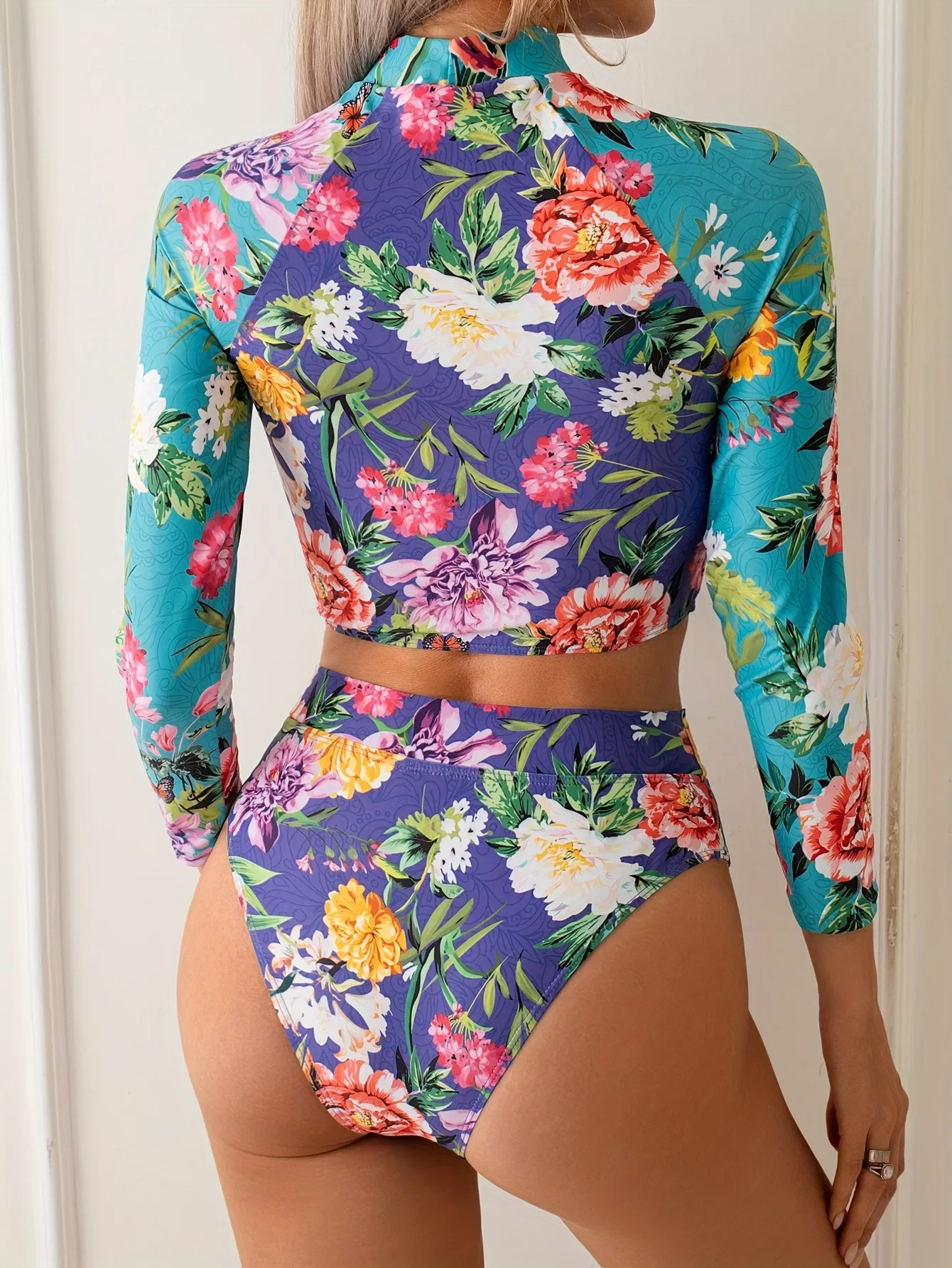 2025 レディース 水着 3 点セット 花柄 ハイウエスト ビキニ & カバーアップ トレンディな保守的な水着 中空プルオーバー