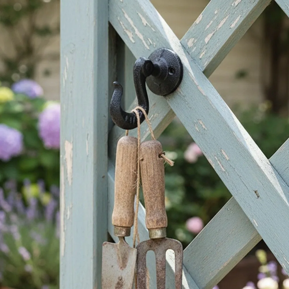 

Retro Style Cast Iron Wall Hooks Decorative Heavy-duty Horticultural Hooks Durable Hanging Basket Hook Garden Decoration