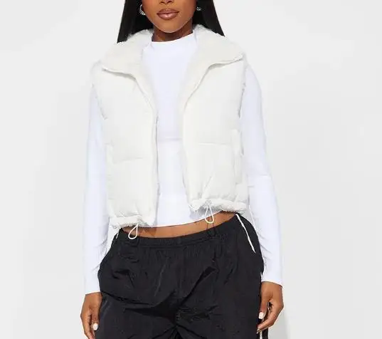 

2025 Autumn/Winter New Women's Fashion Casual Zipper Collar Cashmere Tank Top Pocket Tank Top Women's Wear