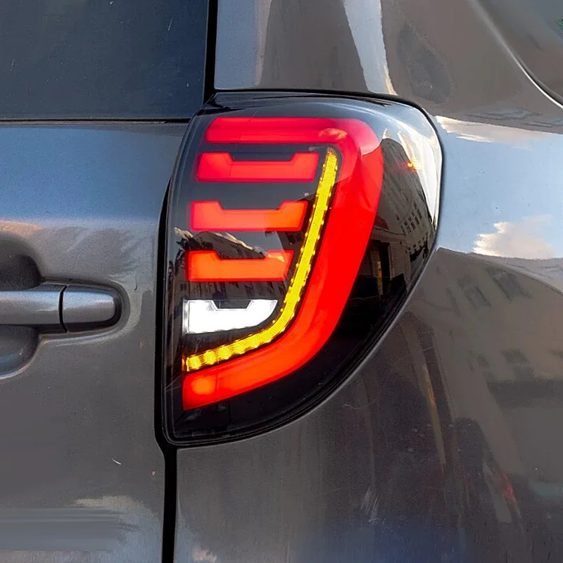 Pair Of Car Tail Light Assembly For Toyota RAV4 2009-2012 LED Dynamic Turn Signal Plug and Play Tail Lamps Fog Reverse Tailights