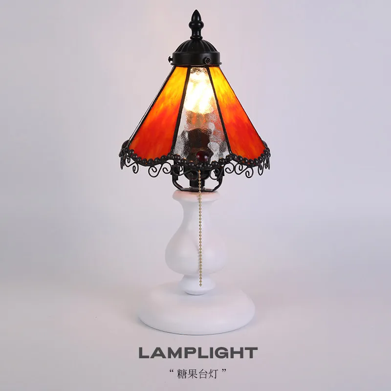 

American Retro Decorative Table Lamps Stained Glass Lampshade Study Living Room Bedroom Bedside Bar Cafe Solid Wood Desk Lights