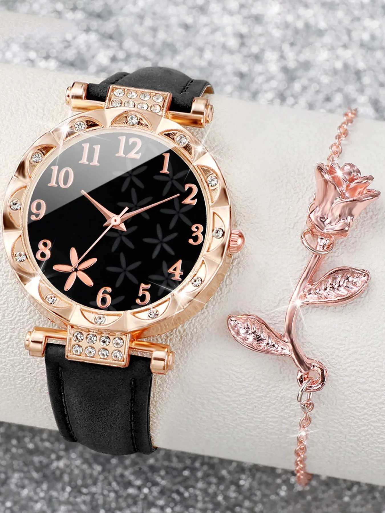 Women's Watch New Women's Leisure Watch Light Luxury Diamond Set Starfish Pattern Dial Belt Quartz Watch+Bracelet Set 2pcs