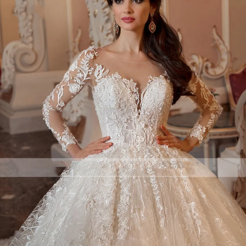 French Royal Style Wedding Dress2024New Summer off-Shoulder Heavy Industry Women's Long-Sleeved Wedding Dress