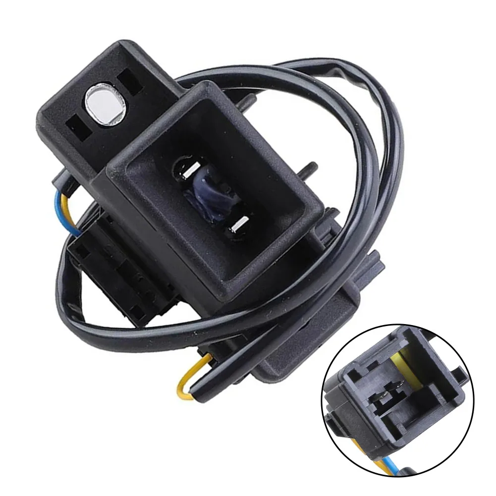 

Tailgate Boot Lock Latch Release Switch for Renault For Clio Mk2 1998 2005 and Kubistar 2003 2009 Direct Replacement Part
