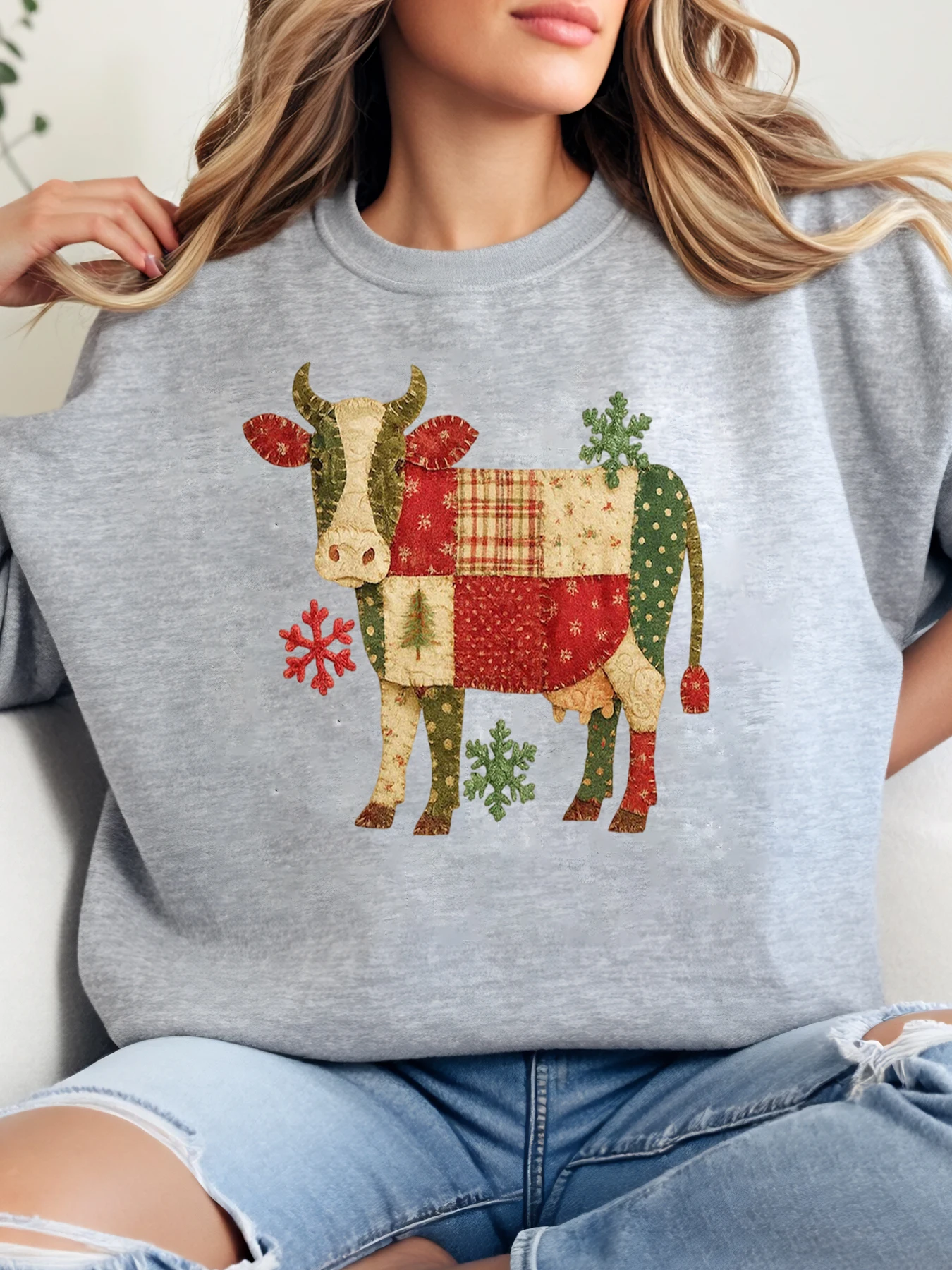 Toro di Natale con fiocco rosso e occhiali a cuore Felpa con stampa di buon Natale Donna Vacanza Abbigliamento casual Grigio Taglie forti