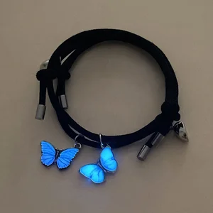Pulseira Borboleta Luminosa para Mulheres, Casais Pingente, Encanto de Corda Preta, Amizade, Namorada, Jóias de Festa, Presente para Amantes, 2 peças por conjunto 6 principais vendas pulseira da amizade 5 - №2