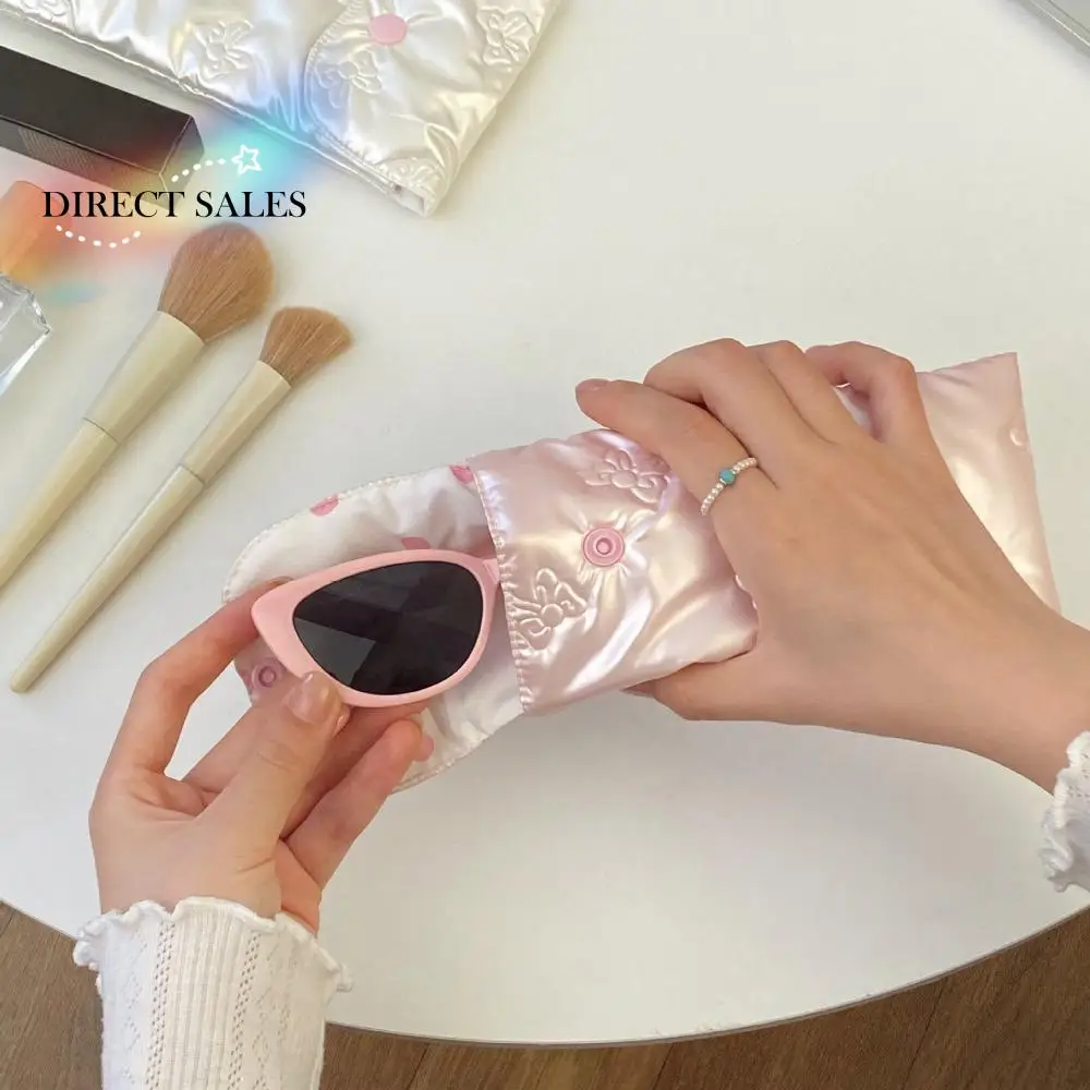 

Cotton Filled Glossy Glasses Bag Korean Style Pressure Resistant Bow Pattern Eyeglasses Case Press Buckle Lightweight