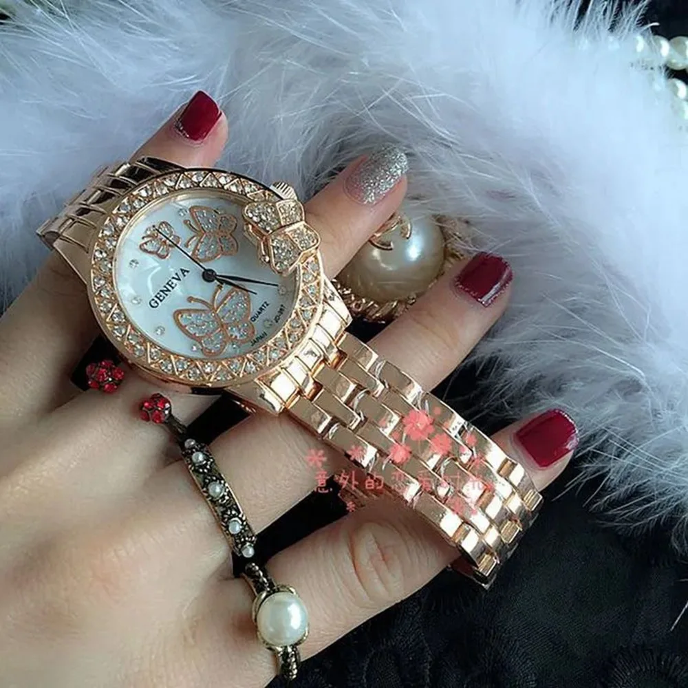 女性用腕時計デジタルクォーツ豪華なローズゴールドストリップ 3d Ms アナログバタフライダイヤモンド腕時計鋼女性の腕時計リロイ腕時計