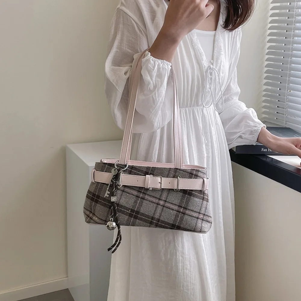 

New Handbag Boho Shoulder Bag Plaid Bell Pendant Underarm Bag Lightweight Women's Bag Women