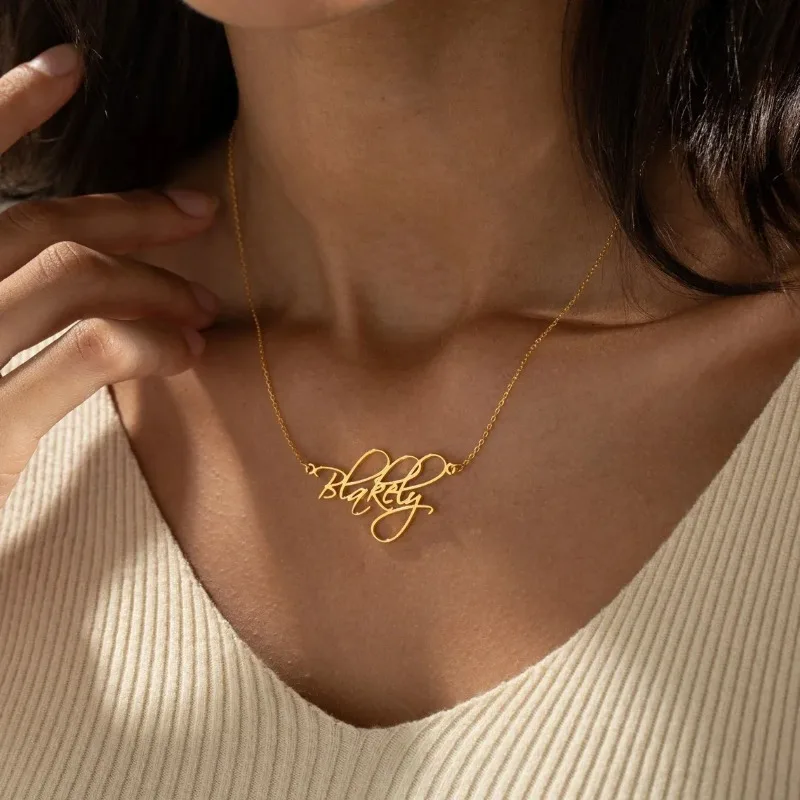 

Stainless Steel Name Necklace Customized Fashion Personalized Letter Gold Color Choker Necklace Pendant Nameplate Gift Jewellery