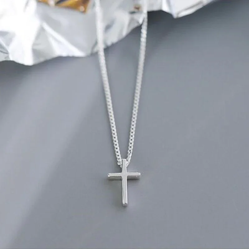 925 Sterling Silver Zircon Necklace Shining Cross Choker Necklaces for Women Girls Party Elegant Fashion Fine Jewelry