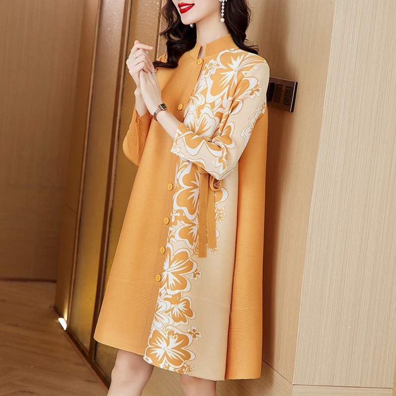 Pleated Dress 2023 Autumn New Standing Collar Printed Button Cardigan Loose Large Slim Covering Belly Fashion Dress