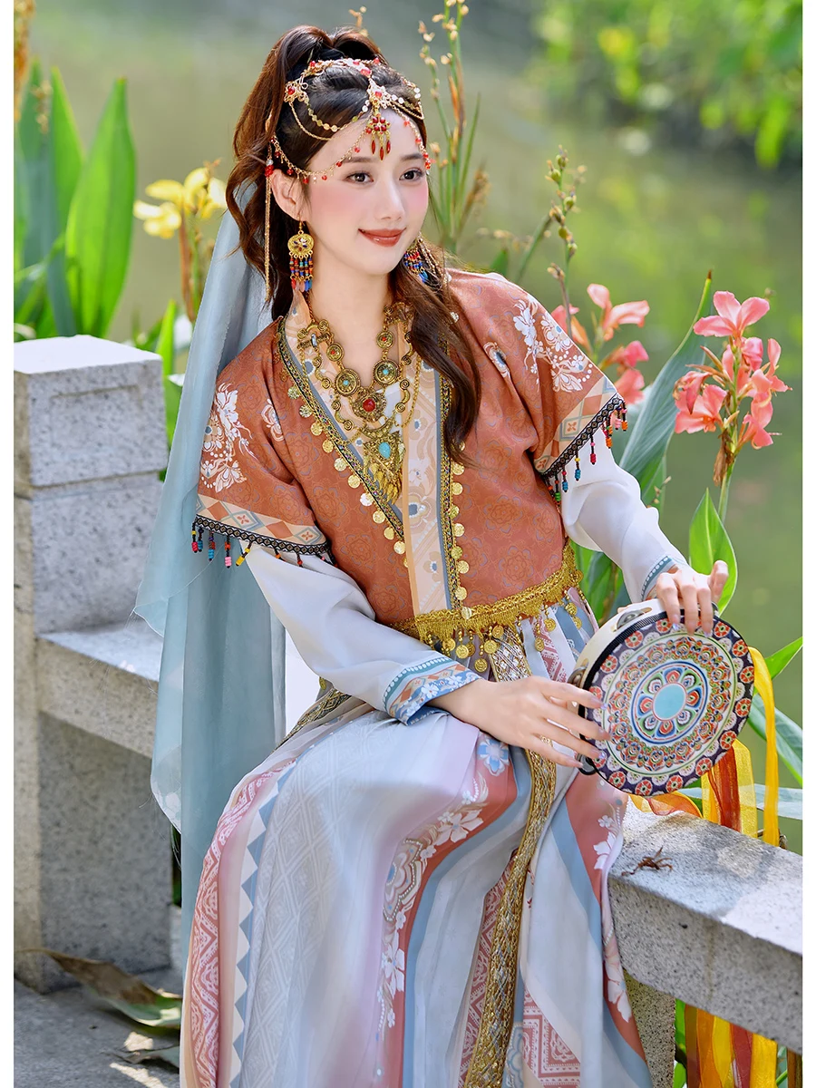 

Обновленное традиционное китайское платье Ханьфу для путешествий и фотосессий, эффектное сценическое платье в этническом стиле, платье принцессы